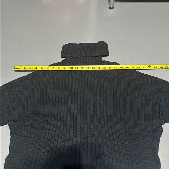 Abercrombie & Fitch Black Turtle Neck Sweater - Picture 11 of 12
